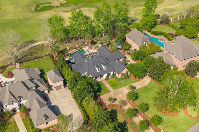 65 Pecan Acres, Hattiesburg, MS 39402