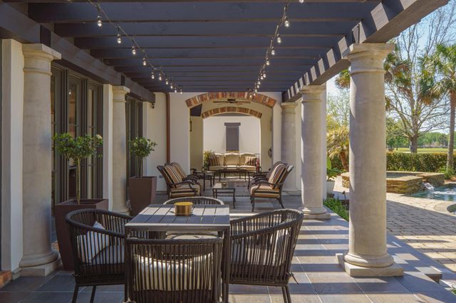 65 Pecan Acres, Hattiesburg, MS 39402