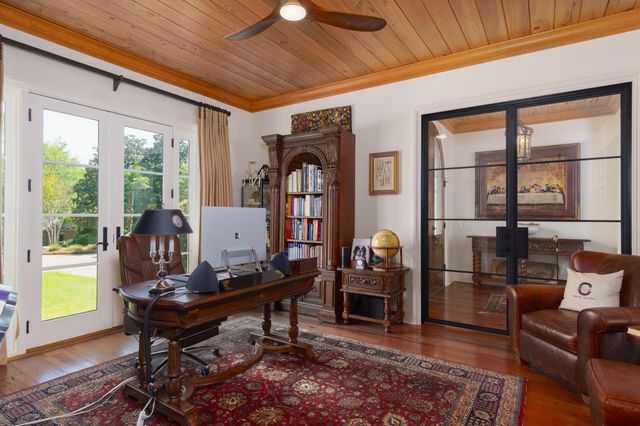 65 Pecan Acres, Hattiesburg, MS 39402