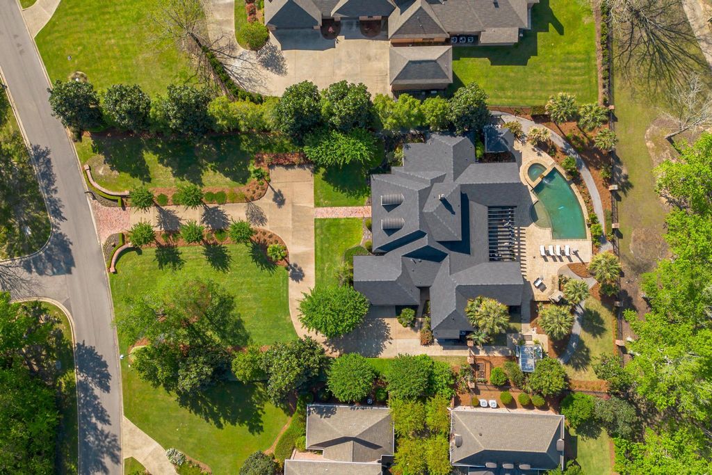 65 Pecan Acres, Hattiesburg, MS 39402