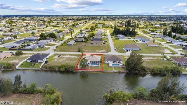 519 NE 19th TER, Cape Coral, FL 33909