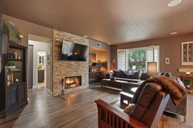 3693 Strata Drive, Carlsbad, CA 92010