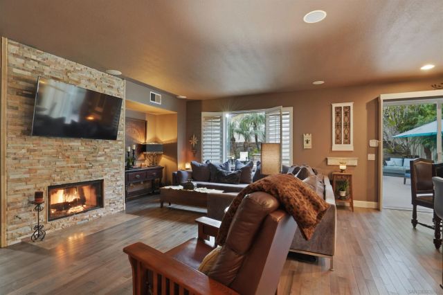 3693 Strata Drive, Carlsbad, CA 92010