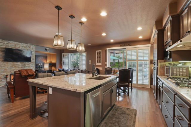 3693 Strata Drive, Carlsbad, CA 92010