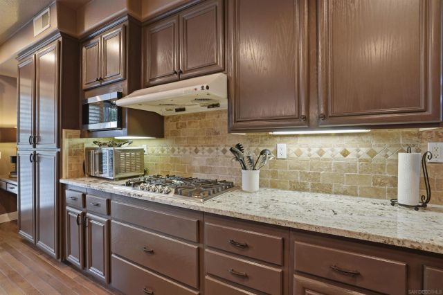 3693 Strata Drive, Carlsbad, CA 92010