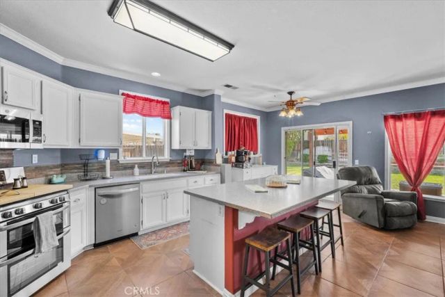 25076 Mekong St, Hemet, CA 92544
