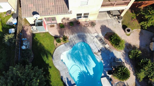 6411 W Dovewood Lane, Fresno, CA 93723