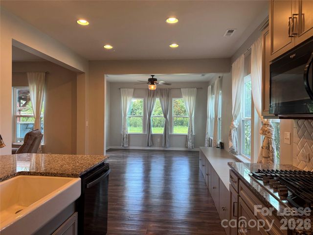 6308 Durango Way, Denver, NC 28037