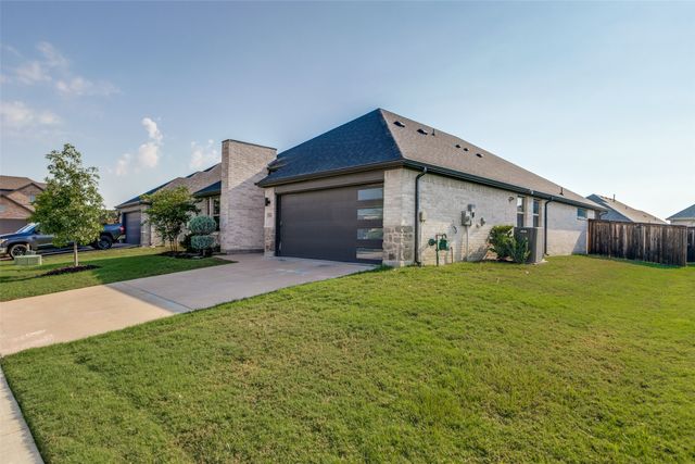 3006 Northshore Drive, Celina, TX 75009