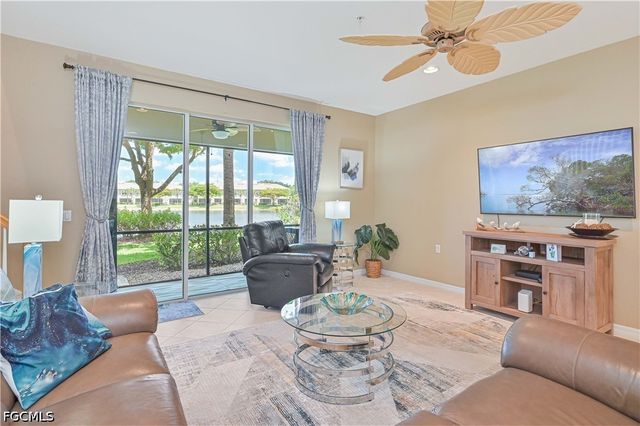 3231 Cottonwood BEND 306, Fort Myers, FL 33905