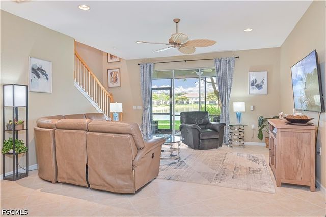 3231 Cottonwood BEND 306, Fort Myers, FL 33905