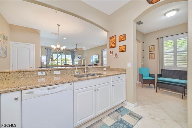 3231 Cottonwood BEND 306, Fort Myers, FL 33905