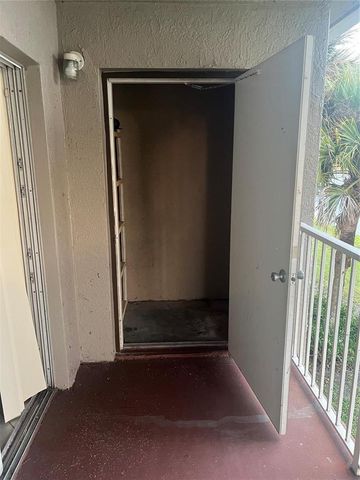 5031 Wiles Road 202, Coconut Creek, FL 33073