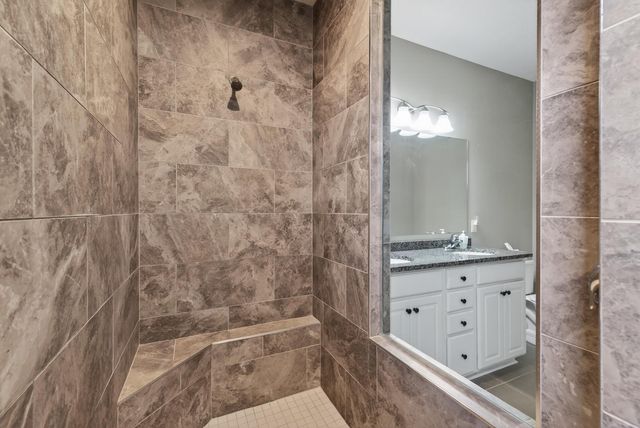 3418 129th Avenue NE, Blaine, MN 55449