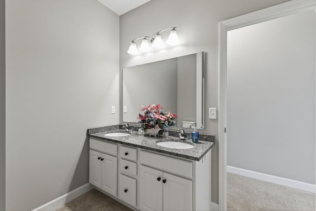 3418 129th Avenue NE, Blaine, MN 55449