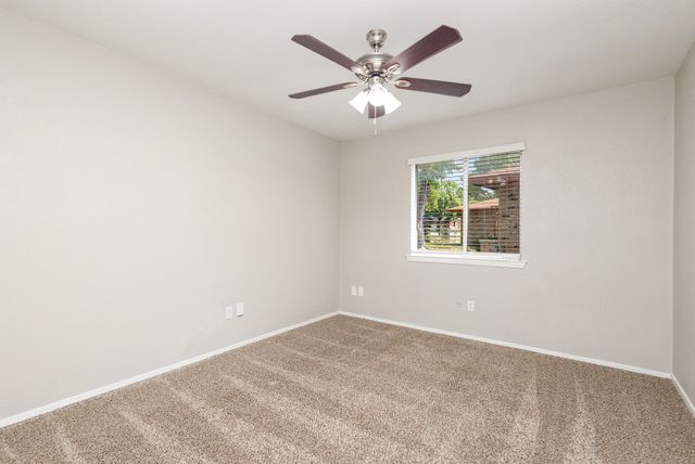 1008 Almond Drive, Mansfield, TX 76063