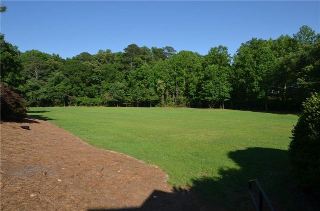 3206 Country Walk Drive, Powder Springs, GA 30127
