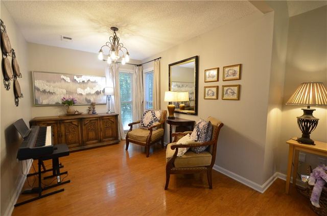 3206 Country Walk Drive, Powder Springs, GA 30127