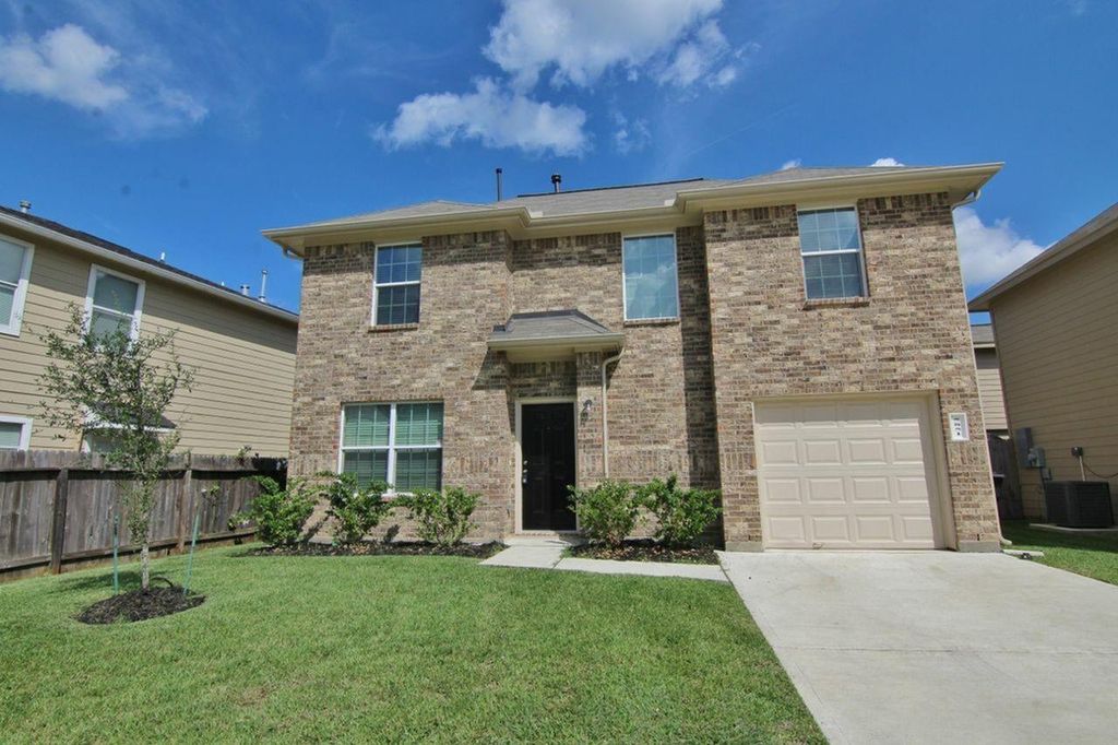5851 Santa Bernadetta, Houston, TX 77017