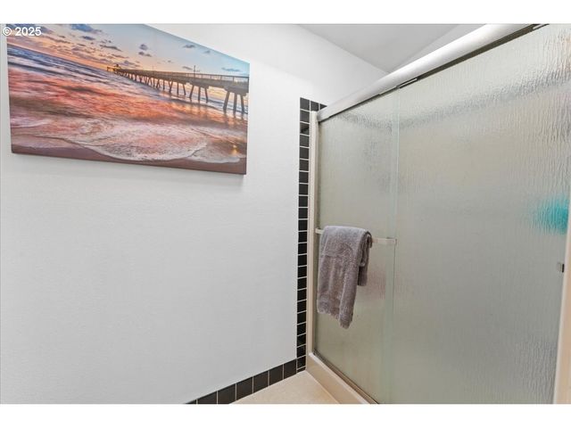 3213 MAPLE Pl, Forest Grove, OR 97116