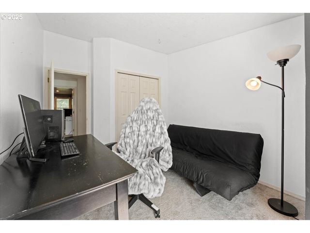 3213 MAPLE Pl, Forest Grove, OR 97116