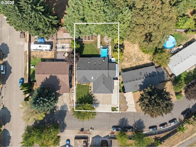3213 MAPLE Pl, Forest Grove, OR 97116
