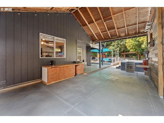 3213 MAPLE Pl, Forest Grove, OR 97116