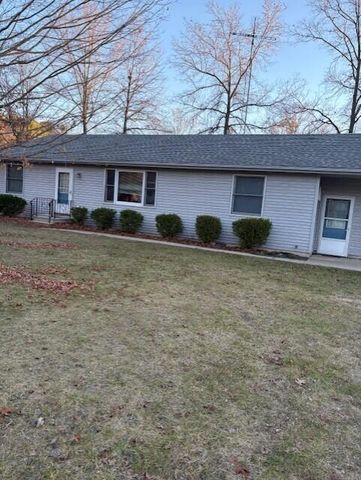 6235 Hilda Street, Coloma, MI 49038