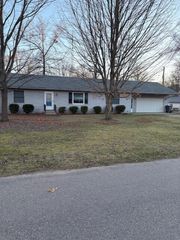 6235 Hilda Street, Coloma, MI 49038