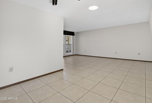 17211 N PINION Lane, Sun City, AZ 85373