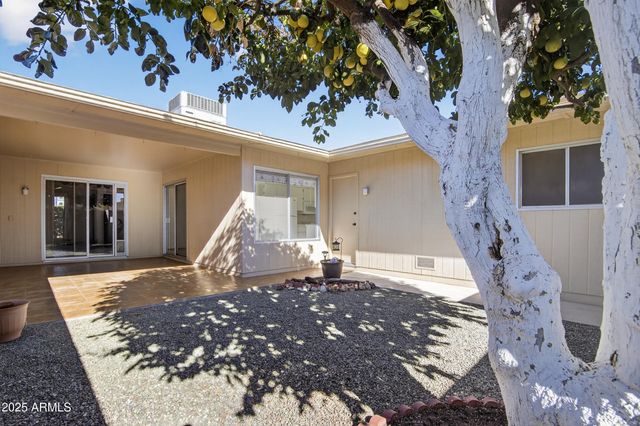 17211 N PINION Lane, Sun City, AZ 85373