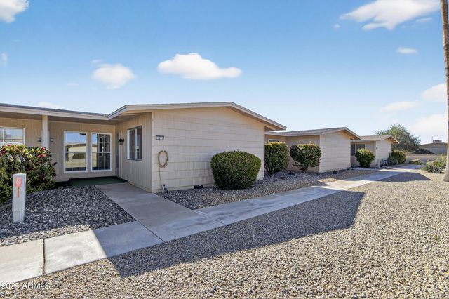 17211 N PINION Lane, Sun City, AZ 85373