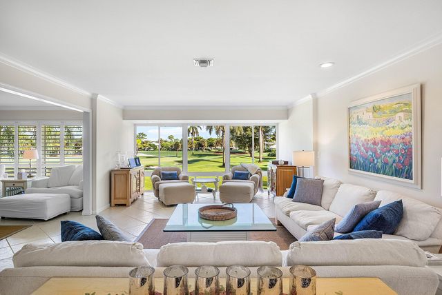 3641 Quail Ridge Drive S Bobwhite A, Boynton Beach, FL 33436