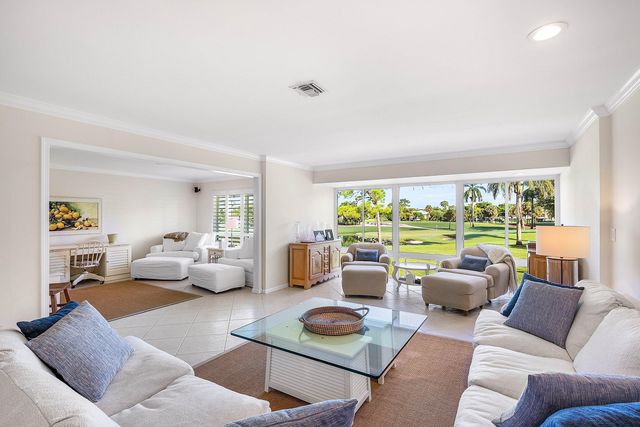 3641 Quail Ridge Drive S Bobwhite A, Boynton Beach, FL 33436