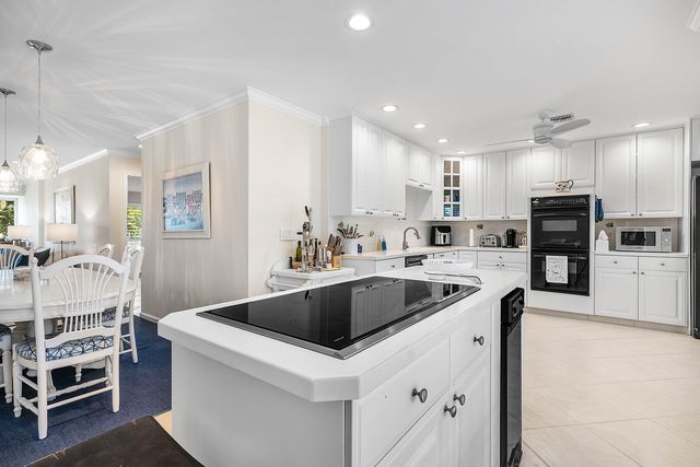 3641 Quail Ridge Drive S Bobwhite A, Boynton Beach, FL 33436