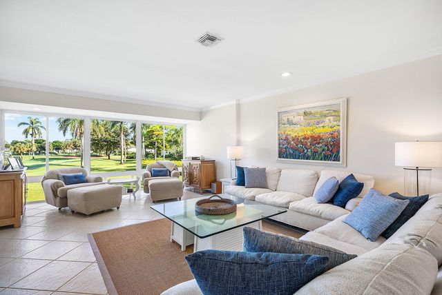 3641 Quail Ridge Drive S Bobwhite A, Boynton Beach, FL 33436