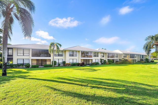 3641 Quail Ridge Drive S Bobwhite A, Boynton Beach, FL 33436