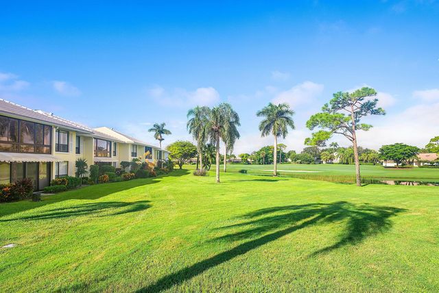 3641 Quail Ridge Drive S Bobwhite A, Boynton Beach, FL 33436