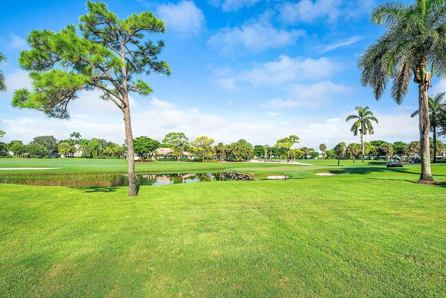 3641 Quail Ridge Drive S Bobwhite A, Boynton Beach, FL 33436
