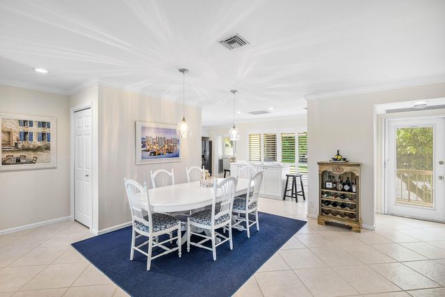 3641 Quail Ridge Drive S Bobwhite A, Boynton Beach, FL 33436