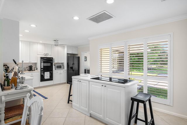 3641 Quail Ridge Drive S Bobwhite A, Boynton Beach, FL 33436