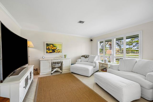 3641 Quail Ridge Drive S Bobwhite A, Boynton Beach, FL 33436