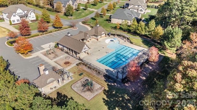 208 Pumpkin Seed Court, Matthews, NC 28104