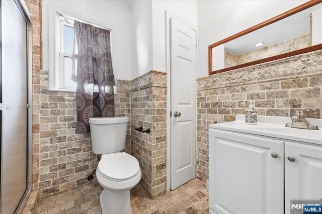 409 Tryon Avenue, Englewood, NJ 07631