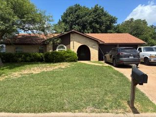 410 Phoenix DR, Temple, TX 76504