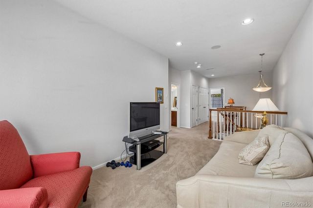 9489 Cedarhurst Lane E, Highlands Ranch, CO 80129