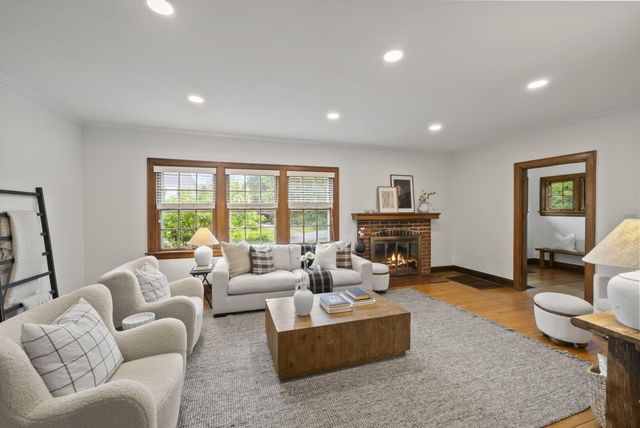 1872 Stanford Road, Columbus, OH 43212