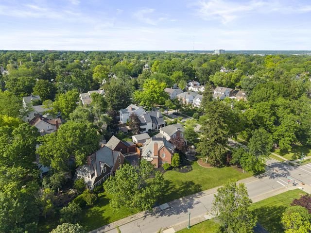1872 Stanford Road, Columbus, OH 43212