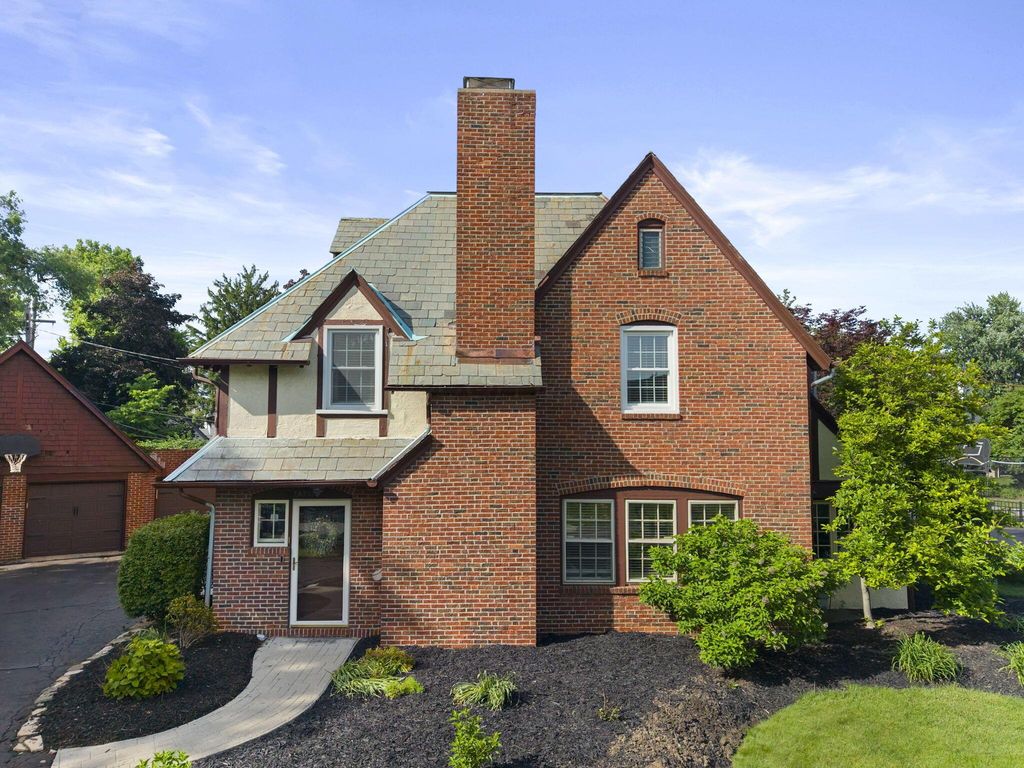1872 Stanford Road, Columbus, OH 43212