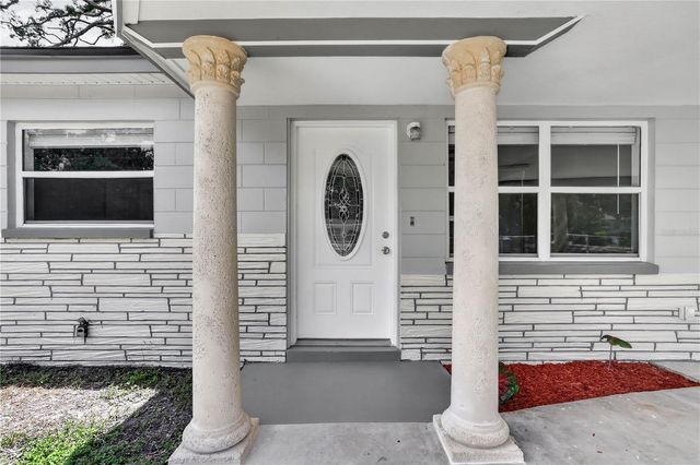 10405 N 22ND STREET, Tampa, FL 33612